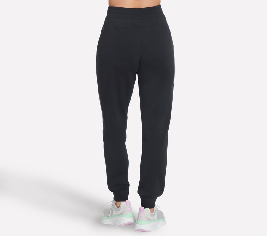 skechluxe elevate jogger