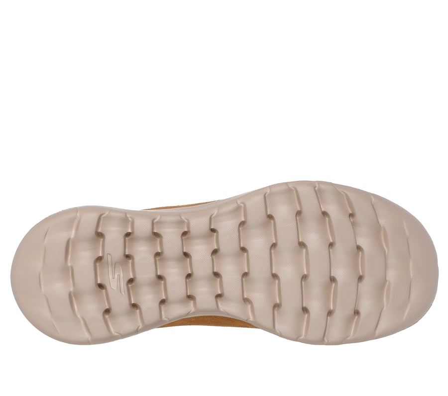 skechers slip-ins martha stewart freude für unterwegs – so glamourös