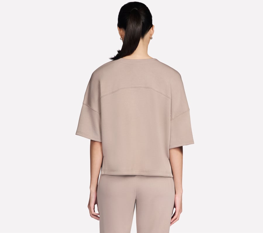 skechluxe elevate tee