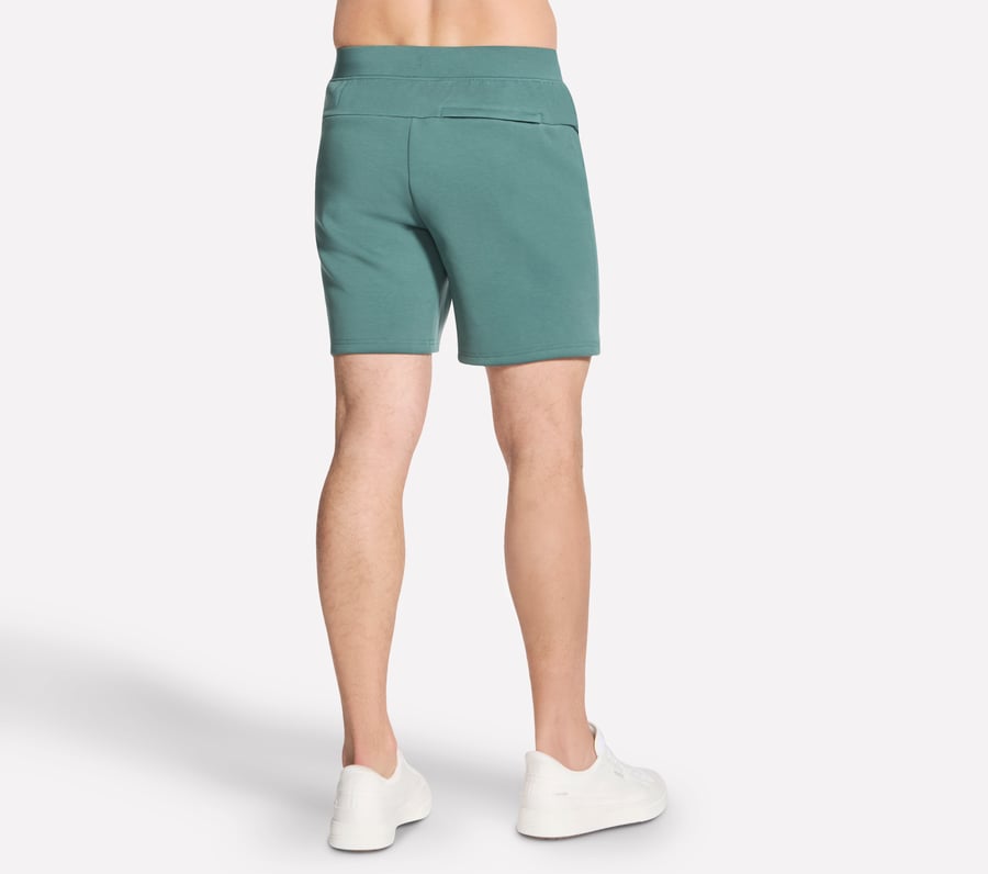skechcloud elevate 7 inch short