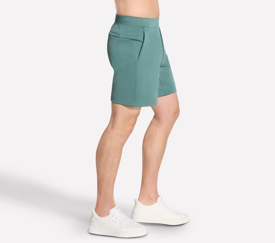 skechcloud elevate 7 inch short