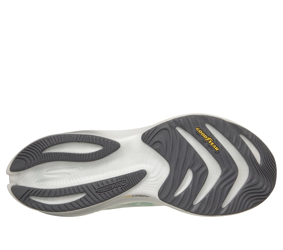 skechers aero spark